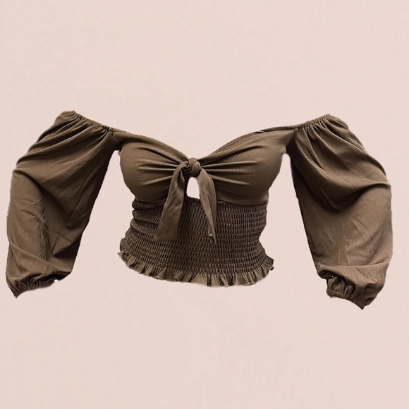 Brown top 🤎 - Picture 1 of 3